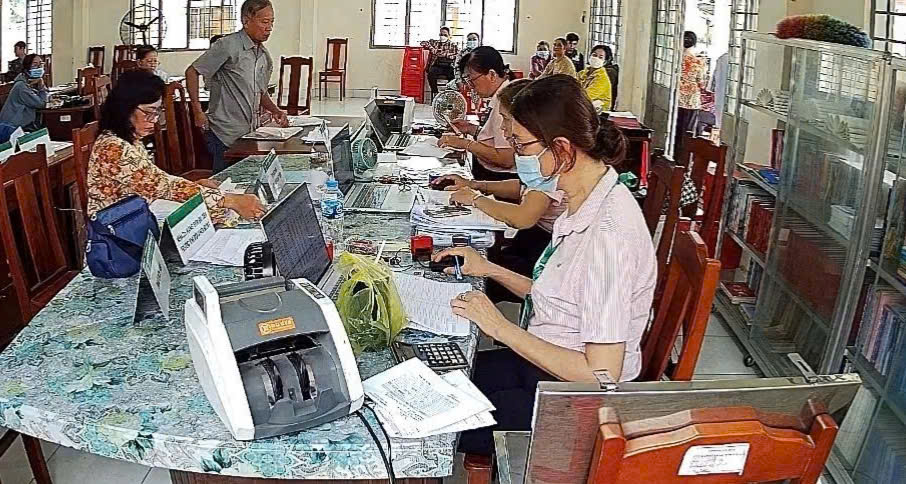 Phòng giao dịch Ngân hàng Chính sách xã hội Phú Túc giao dịch tại phường Phú Tân